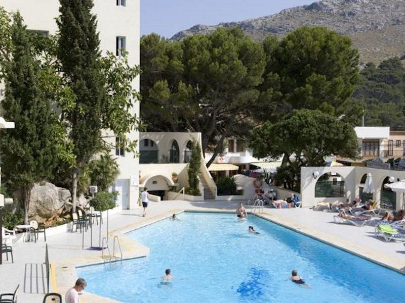 Globales Simar 호텔 Cala de Sant Vicenc 외부 사진