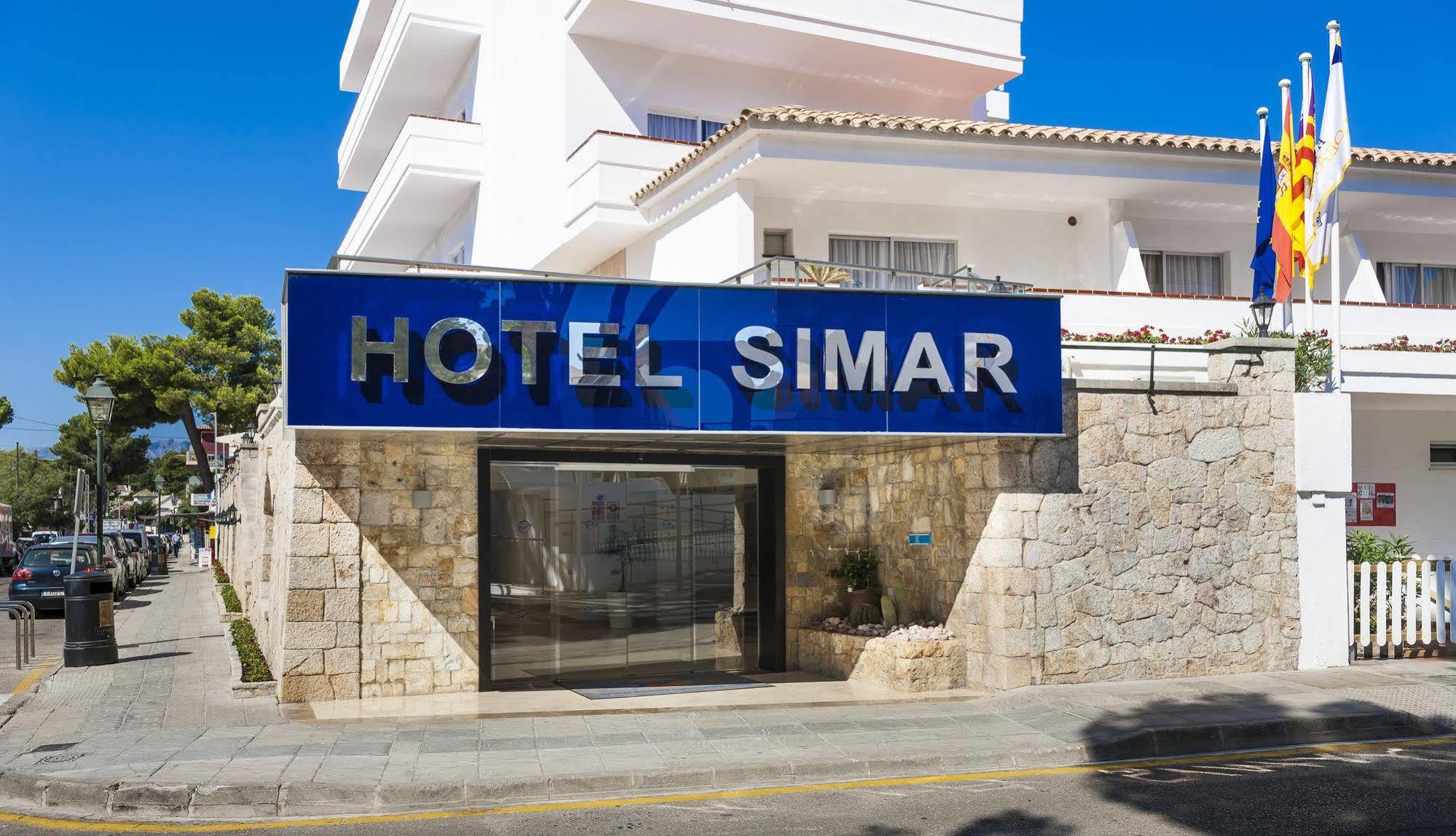 Globales Simar 호텔 Cala de Sant Vicenc 외부 사진