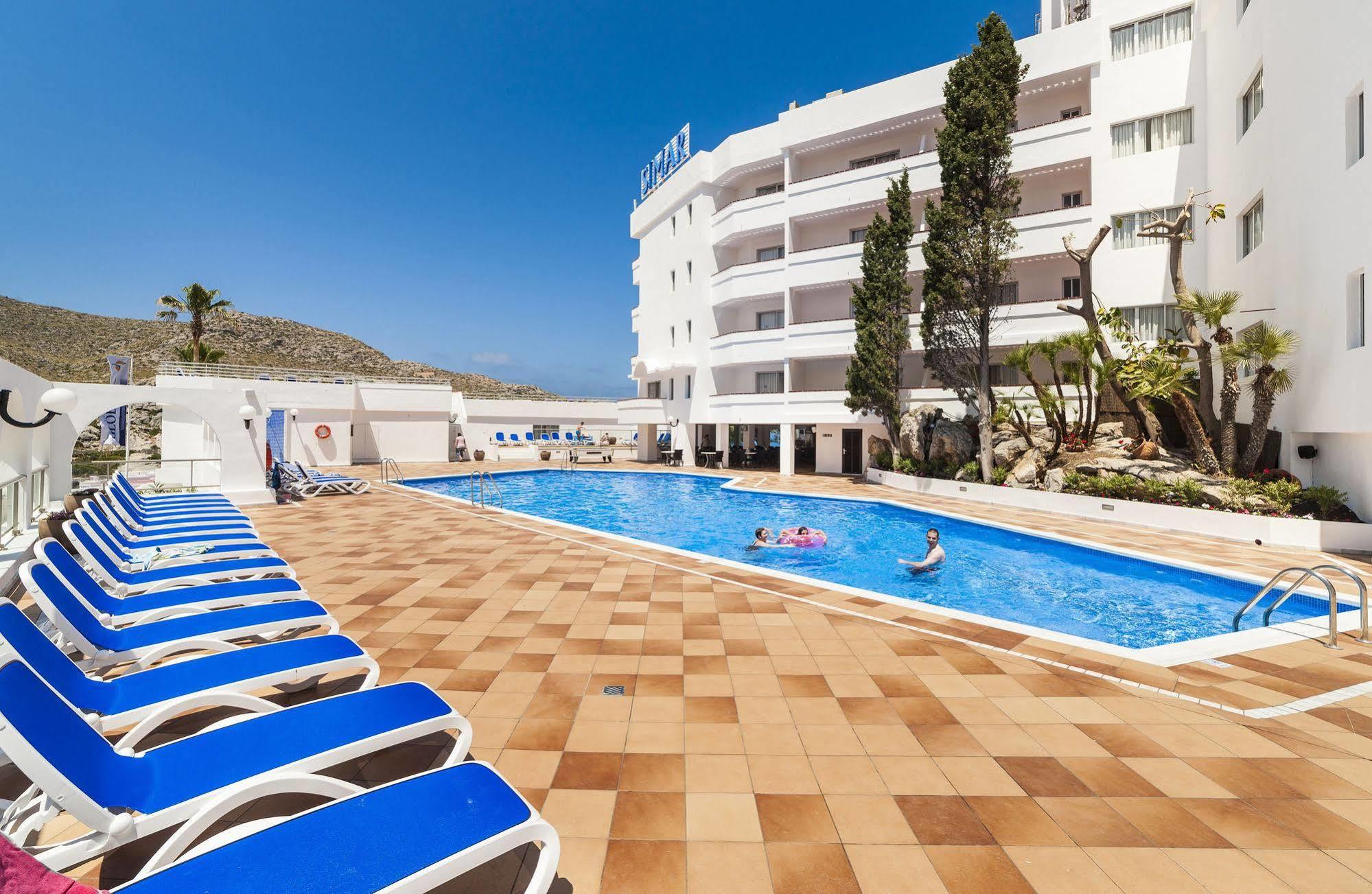 Globales Simar 호텔 Cala de Sant Vicenc 외부 사진