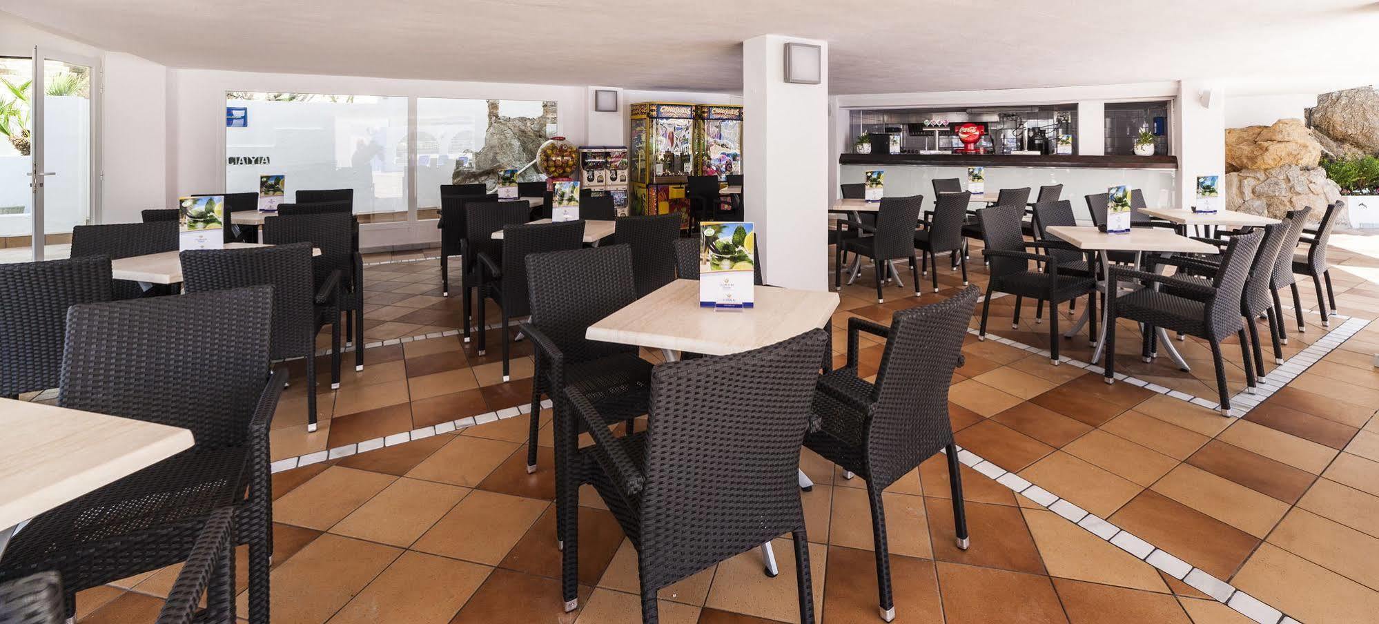 Globales Simar 호텔 Cala de Sant Vicenc 외부 사진