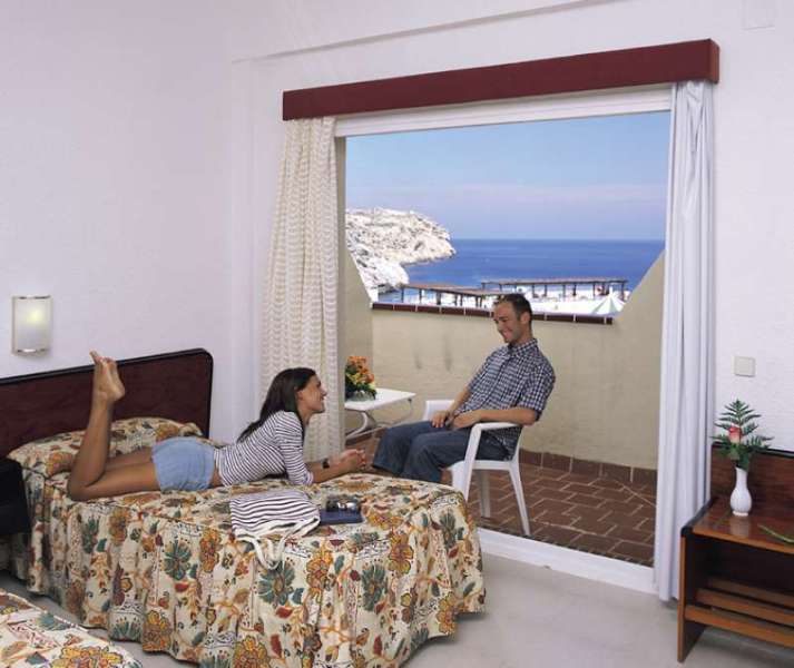 Globales Simar 호텔 Cala de Sant Vicenc 외부 사진